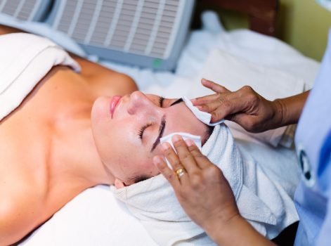 IV Glutathione Injection Treatment in Delhi